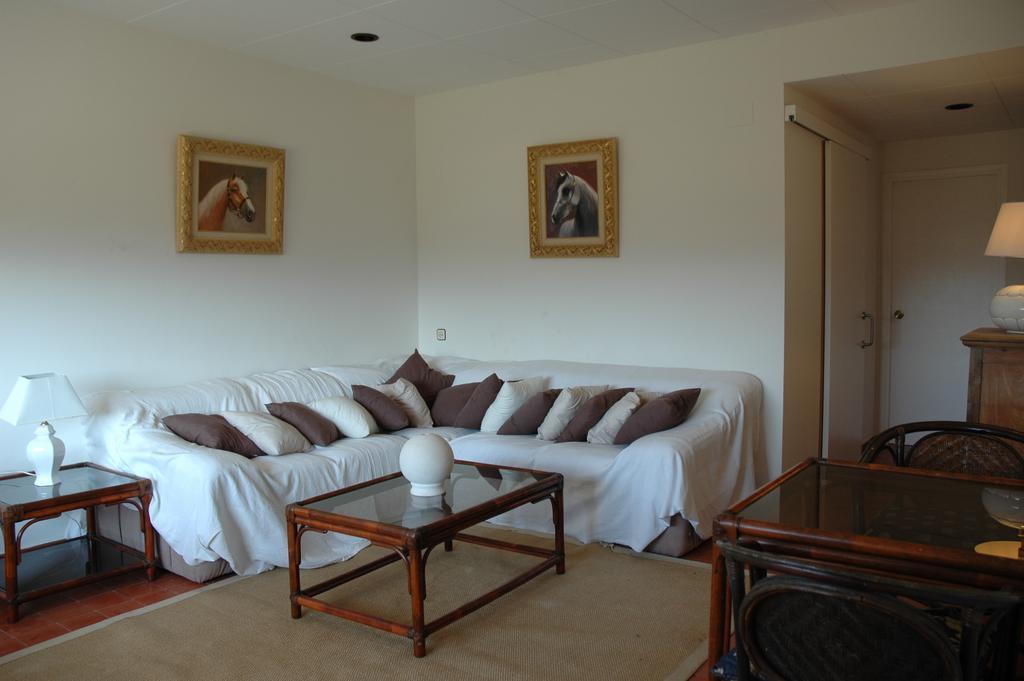 Residential Horse Club Costa Brava Hostel Santa Cristina d'Aro Bilik gambar