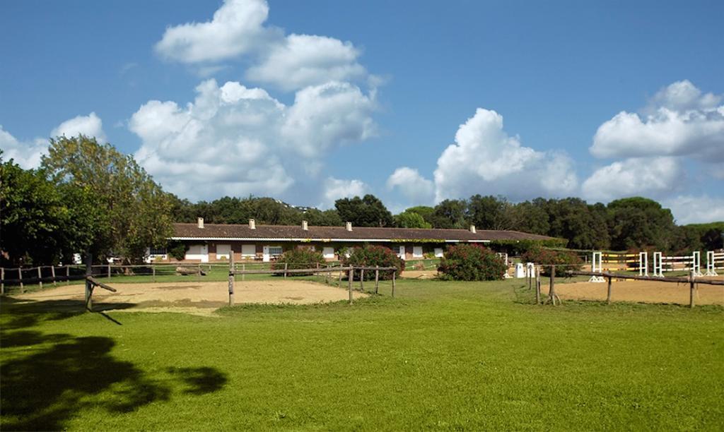 Residential Horse Club Costa Brava Hostel Santa Cristina d'Aro Bilik gambar